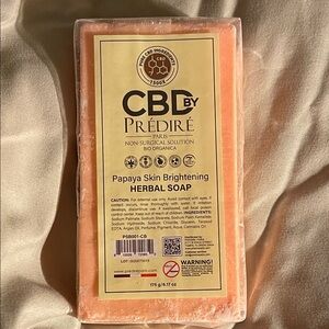 PRE’DIRE Paris,Papaya Skin Brightening Herbal Soap. 6.17 oz. New in packaging.